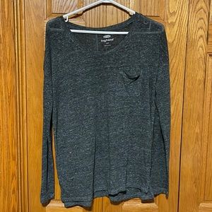 Old Navy boyfriend style long sleeve with front pocket